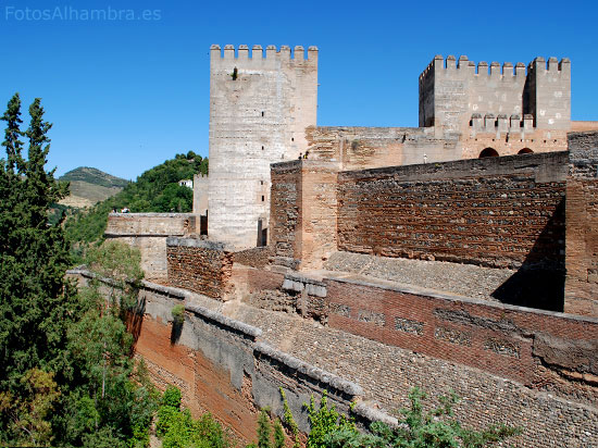 Muralla de la Alcazaba de la Alhambra