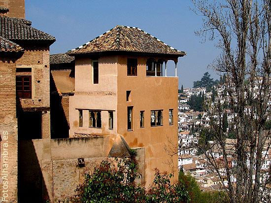 Vista del Peinador de la Reina en la Alhambra