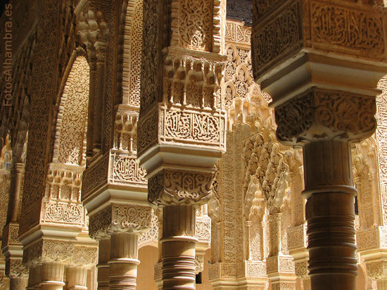 Fondo de escritorio - Wallpaper - Columnas del Patio de los Leones de la Alhambra